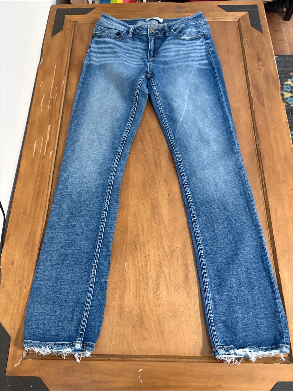 BKE Stella Mid Rise Jeans with Distressed Hem Size 30